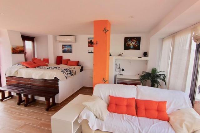 Apartmán Atico Duplex En 1A Linea De Mar Denia Exteriér fotografie