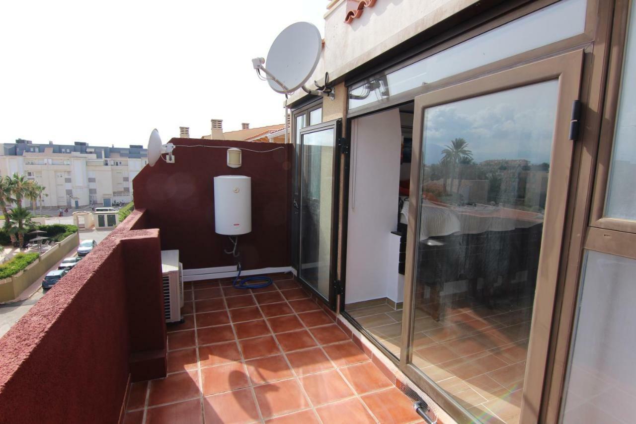 Apartmán Atico Duplex En 1A Linea De Mar Denia Exteriér fotografie